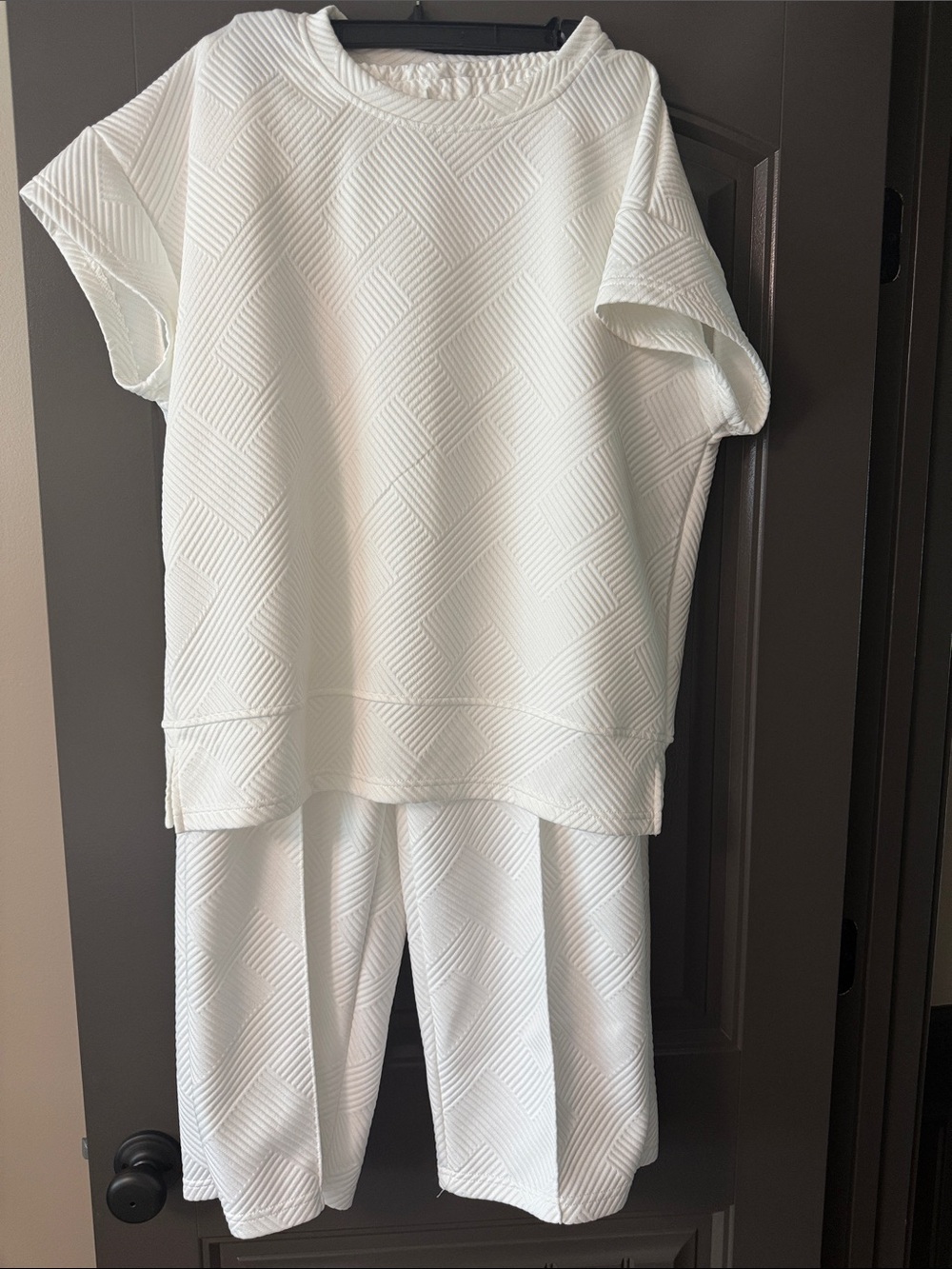 Amazon White Textured Short Sleeve Top & Wide Leg Pants Set